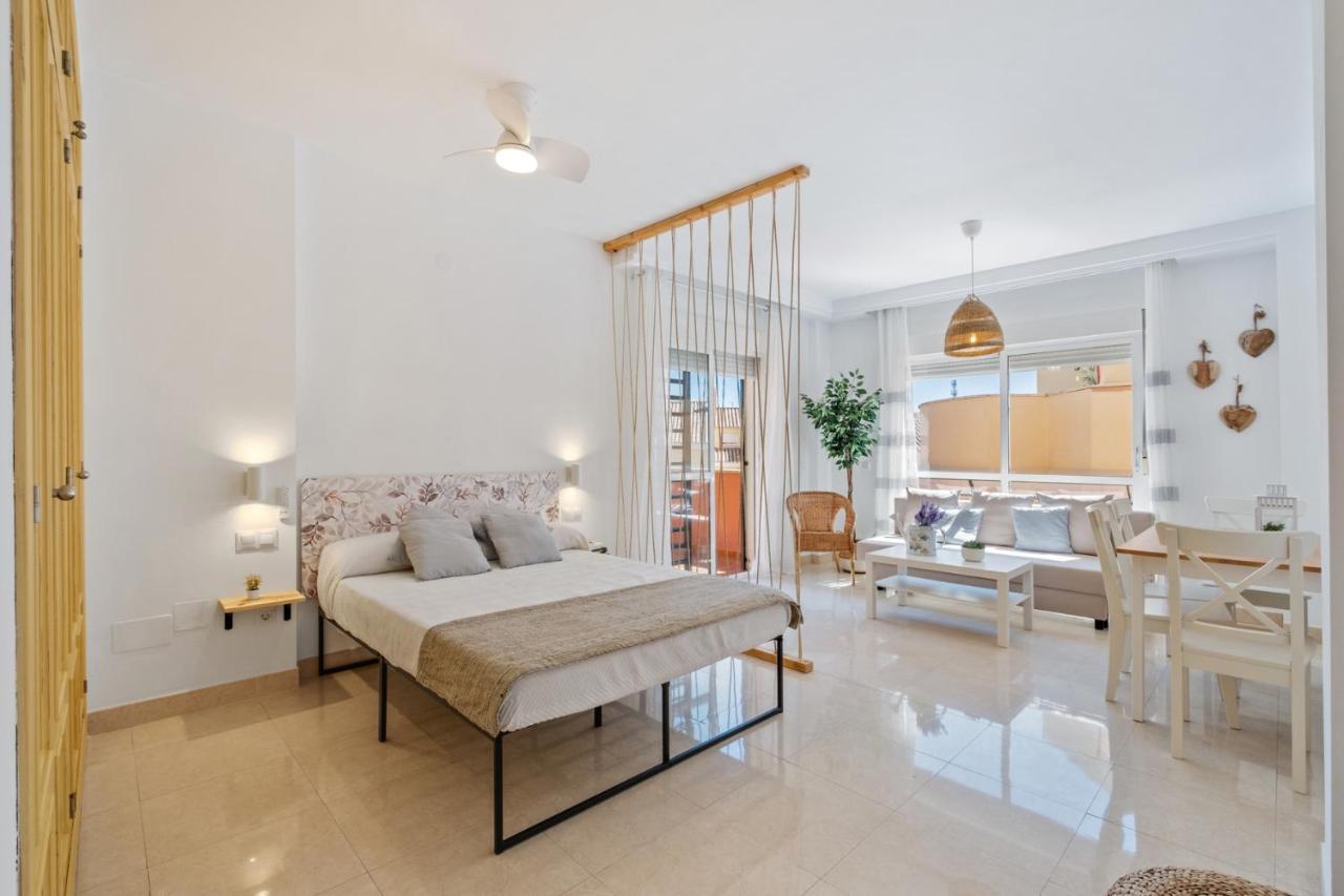 Nina Surena Home Anoreta Golf Torre de Benagalbon Extérieur photo